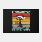 Grumpy Christmas Cat auf der Naughty List Fußmatte (Vorderseite)