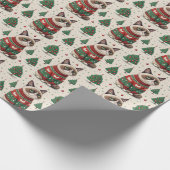 Grumpy Christmas Cat in Ugly Sweater Geschenkpapier (Ecke)
