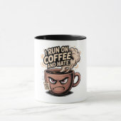 Grumpy Coffee Tasse - Ich laufe auf Kaffee und Has (Zentrum)