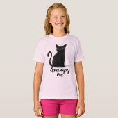 Grumpy Day mit Black Cat T-Shirt (Vorne ganz)
