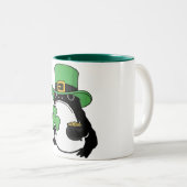 Grumpy Frog Japanese St. Patricks Day Shamrock Zweifarbige Tasse (VorderseiteRechts)