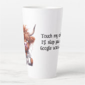 Grumpy Highland Cow & Google Coffee/Latte Tasse (Vorderseite)