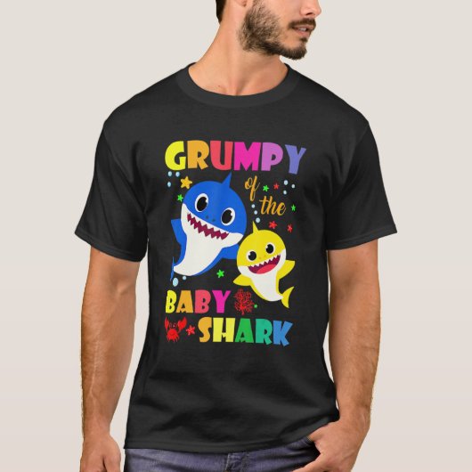 Grumpy Of The Birthday Shark Dad Mom Matching Fami T-Shirt (Vorderseite)