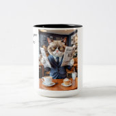 Grumpy Office Cat im Café Zweifarbige Tasse (Mittel)