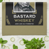 Grumpy Old Bastard Whiskey Geschirrtuch (Gefaltet)