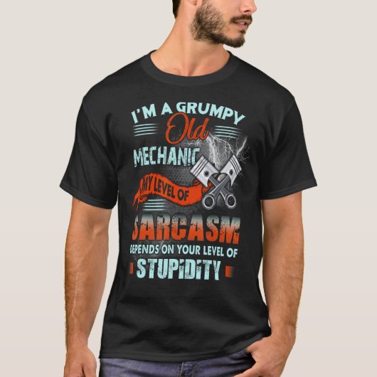 Grumpy Old Mechanic T-Shirt (Vorderseite)