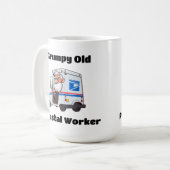 Grumpy Old Postarbeiter Kaffeetasse (Vorderseite Links)
