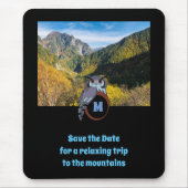 Grumpy Owl Nesting on Monogram Egal Foto Mousepad (Vorne)