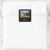 Grumpy Owl Nesting on Monogram Egal Foto Quadratischer Aufkleber (Tasche)