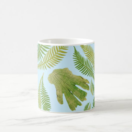 Grün Blätter Blau Farbe. Leaf Pattern Kaffeetasse (Mittel)