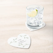 Grün blättrige Dusty-Namen Datum Hochzeitsherz Untersetzer (Vor Ort)