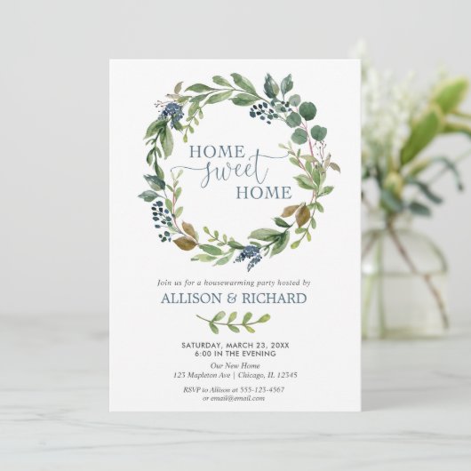 Grün-blauer BlumenKranz rustikaler Housewarming Einladung (Stehend Vorderseite)