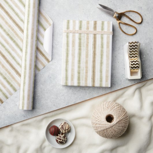 Grün Braun gestreifte Creme Geburtstag Geschenkpapier (Kunsthandwerk)