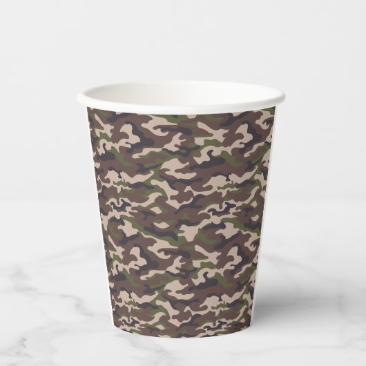 Grün, Braun, Schwarz-Camouflage-Party Pappbecher (Vorderseite)