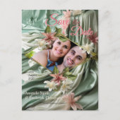 Grün, Creme, Seidenraupen und farbige Blume Ankündigungspostkarte (Vorderseite)