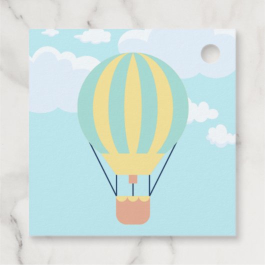 Grün-Gelbe Heißluftballon im Himmel Geschenkanhänger (Rückseite)