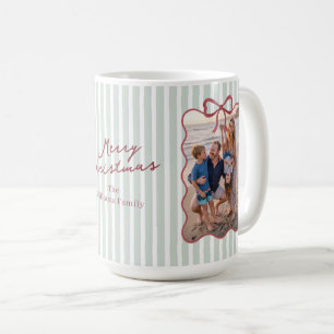 Grün gestreifte Familienfoto-Weihnachten Kaffeetasse
