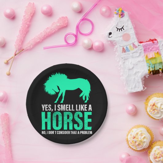 Grün Ja, ich rieche wie ein Pferd Pappteller (Party)