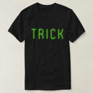 Grün leuchtender Halloween-Trick T-Shirt