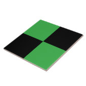 Grün-schwarzes Schachbrettmuster Fliese (Seite)