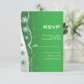 Grün, silbergrau Schneeflocken Winterhochzeit UAWG RSVP Karte (Stehend Vorderseite)