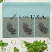 Grün u. gemacht in den USA Handtuch (Gefaltet)