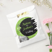 Grün über der Mondhochzeit Personalisiert Geschenktütchen (Versiegelt)