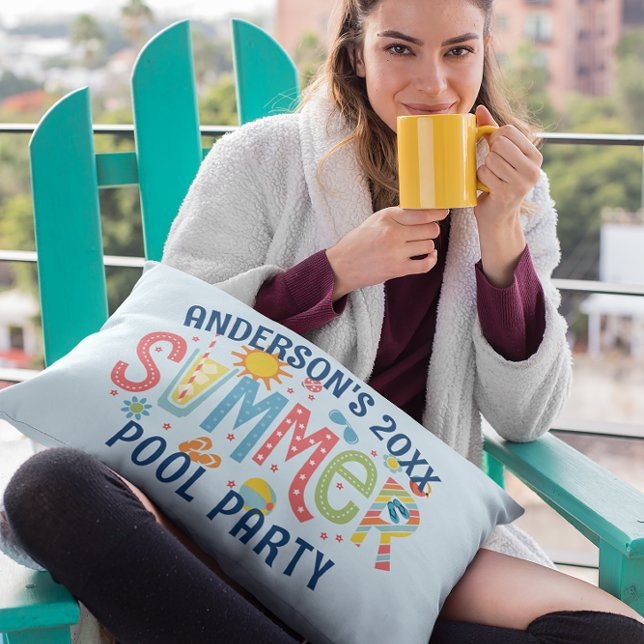 Grün und blau verspieltes Sommerbecken Party Kissen Für Draußen (Von Creator hochgeladen)