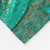 Grün und goldfarben, ein gewagter Hintergrund. Gol Fleecedecke (Ecke)