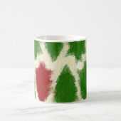 Grün und rot rustikales Weihnachtsbaummuster Kaffeetasse (Mittel)