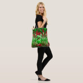 Grün und Rot Tasche (Am Model)