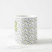 Grün- und Schwarz-Lacrosse-Sticks und Herz-Muster Kaffeetasse (Mittel)