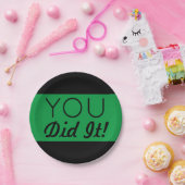 Grün und Schwarz Sie haben es getan Abschluss Pappteller (Party)