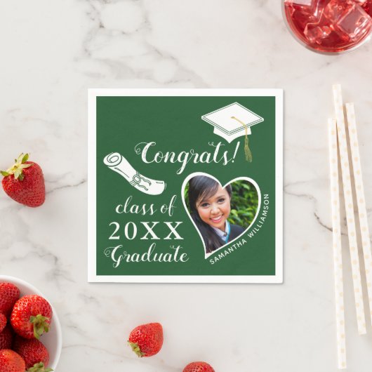 Grün und Weiß der 2025 Glückwunsch Abschluss Serviette (Beispiel)