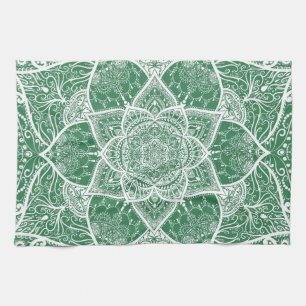 Grün und Weiß Mandala - Loergann in Rosemary Geschirrtuch