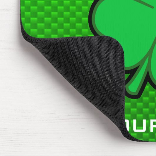 Grün vierblättriges Kleeblatt Mousepad (Ecke)