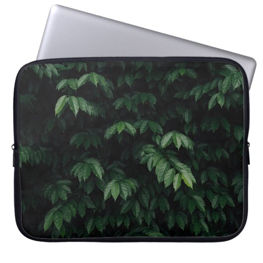 GRÜNBLÄTTERIGER BAUM LAPTOPSCHUTZHÜLLE (Vorderseite)
