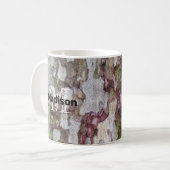 Grünbraune, graue Tarnholzrinde Monogram Kaffeetasse (Vorderseite Links)