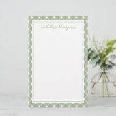 Grundlegende Gingham-Sagegrün-Rand Briefpapier (Stehend Vorderseite)
