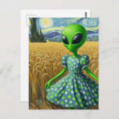 Grüne Alien in einem Weizenfeld Postkarte (Vorne/Hinten)