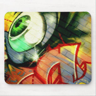 Grüne Augapfel-Graffiti im Echo-Park Mousepad