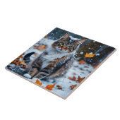 Grüne Augen der Graukatze Posen mit Herbstlauben Fliese (Seite)