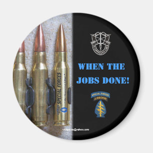 grüne Barette der Kraftgruppenirak-Magneten Magnet