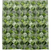 Grüne Bäume im Diamantfenster, Duschvorhang (Vorderseite)