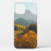 GRÜNE BÄUME UND GRASS-FELD Case-Mate iPhone HÜLLE (Rückseite)
