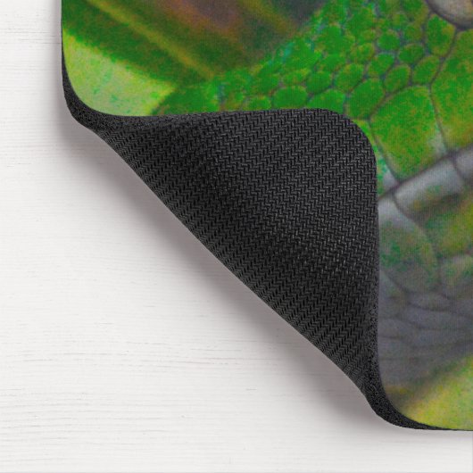 Grüne Baumpython (B) Mousepad (Ecke)