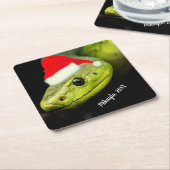 Grüne Baumschlange in Weihnachtsmannmütze Rechteckiger Pappuntersetzer (angewinkelt)