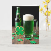 Grüne Bier St. Patrick's Day Karte (Gelbe Blume)