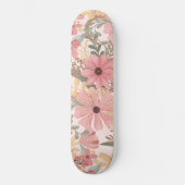 Grüne Blätter mit rosa Farbton Skateboard (Vorderseite)