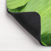 grüne Blätter, Regentropfen Mousepad (Ecke)